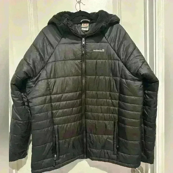 Avalanche Jackets & Blazers - Avalanche Outdoor Supply Size 1X Windbreaker Puffed Jacket